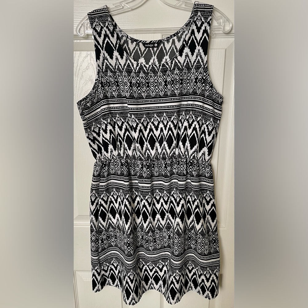 Indulge XL Black and White Pattern Dress
